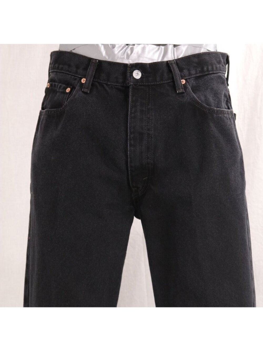 VTG Levis 550 Jeans Men 38 x 30 Black Relaxed Fit Straight Leg 90s Denim Western - Picture 3 of 13